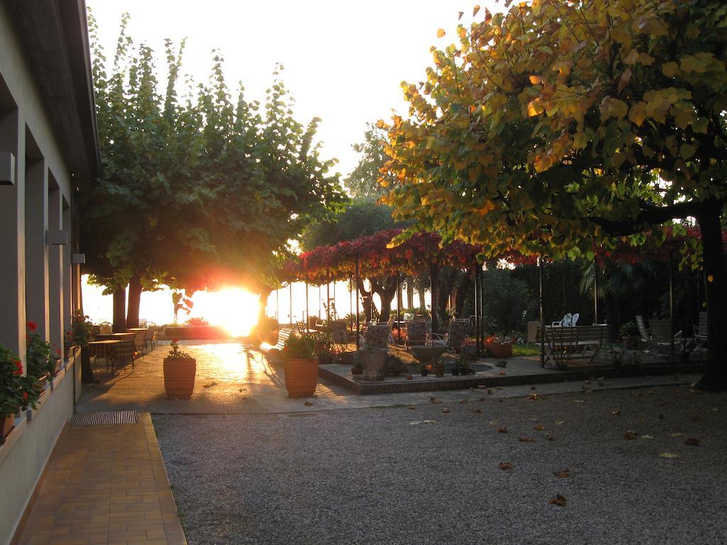 سيرمِيوني Hotel Giardino المظهر الخارجي الصورة